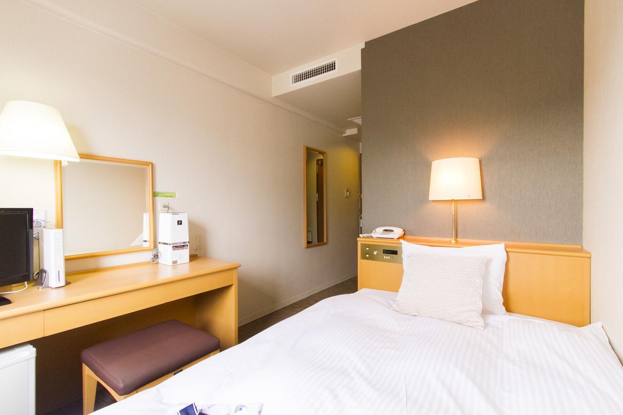 Single Room - Non-Smoking