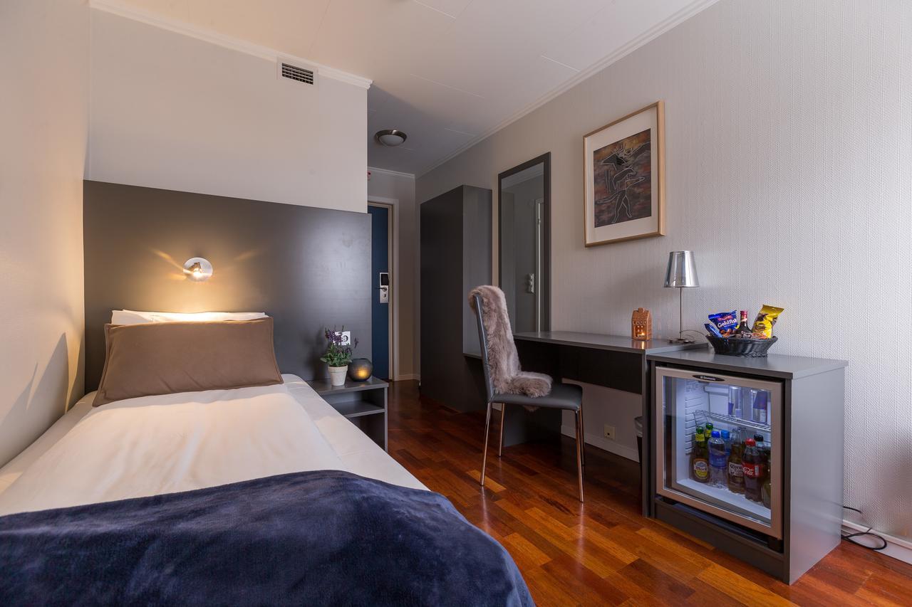 Single Room,507509760:JPEG