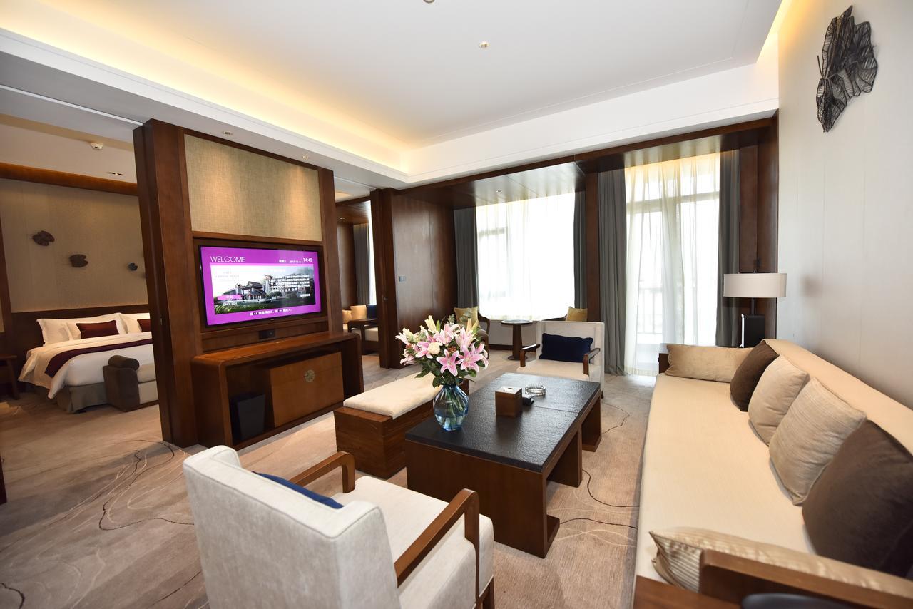 Deluxe Suite,1283399989:JPEG