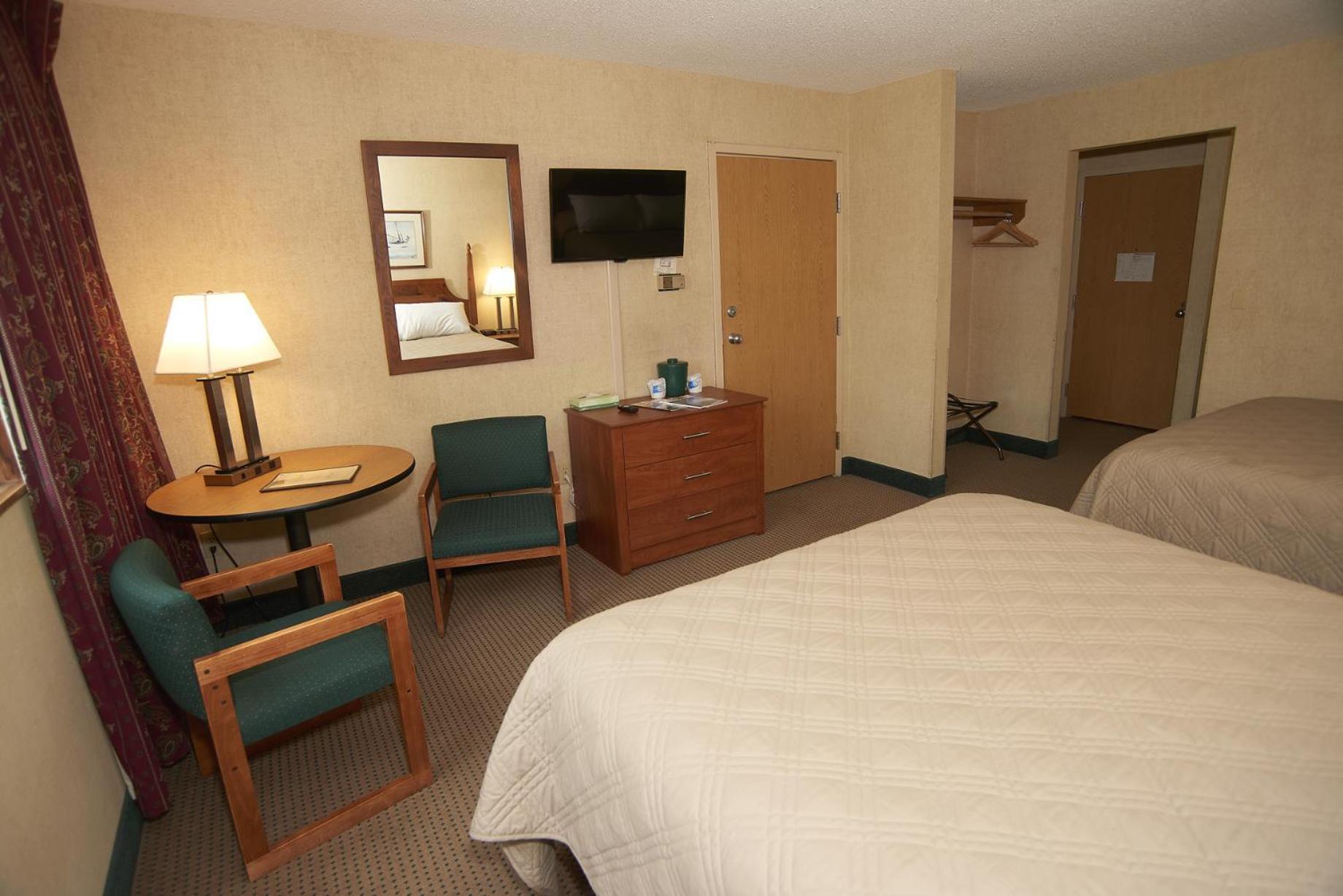 Double Queen Room