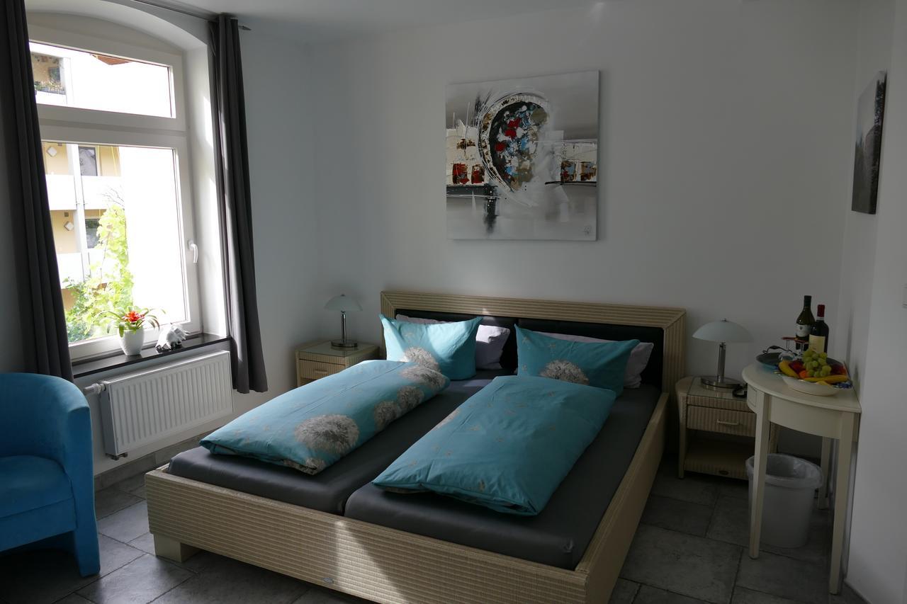 Double Room,892851070:JPEG