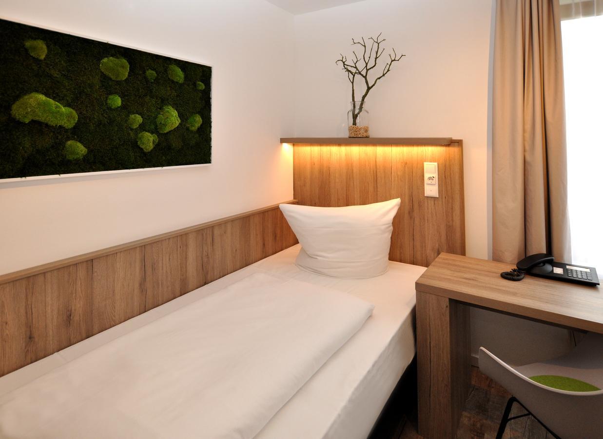 Twin Room,510135096:JPEG