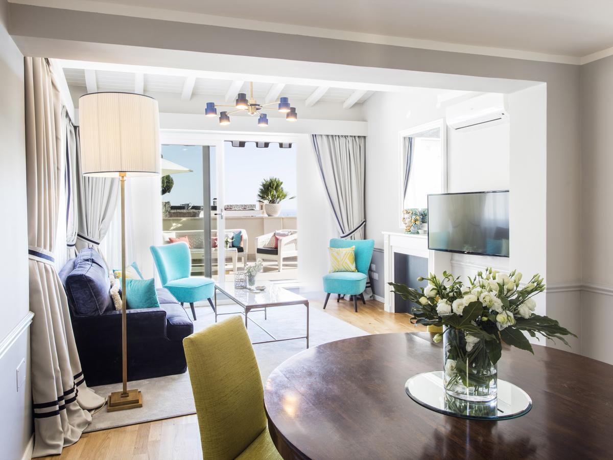 Penthouse Appartement met 1 Slaapkamer en Terras - Uitzicht op Zee
