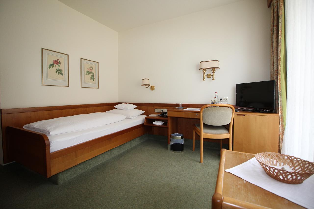 Economy Single Room