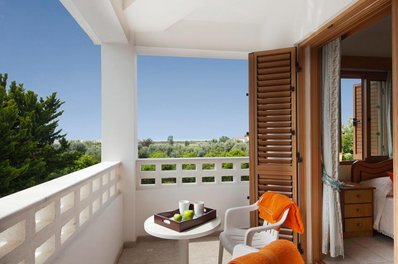 Villa 3 Chambres avec Piscine Privée (SummerBreeze)