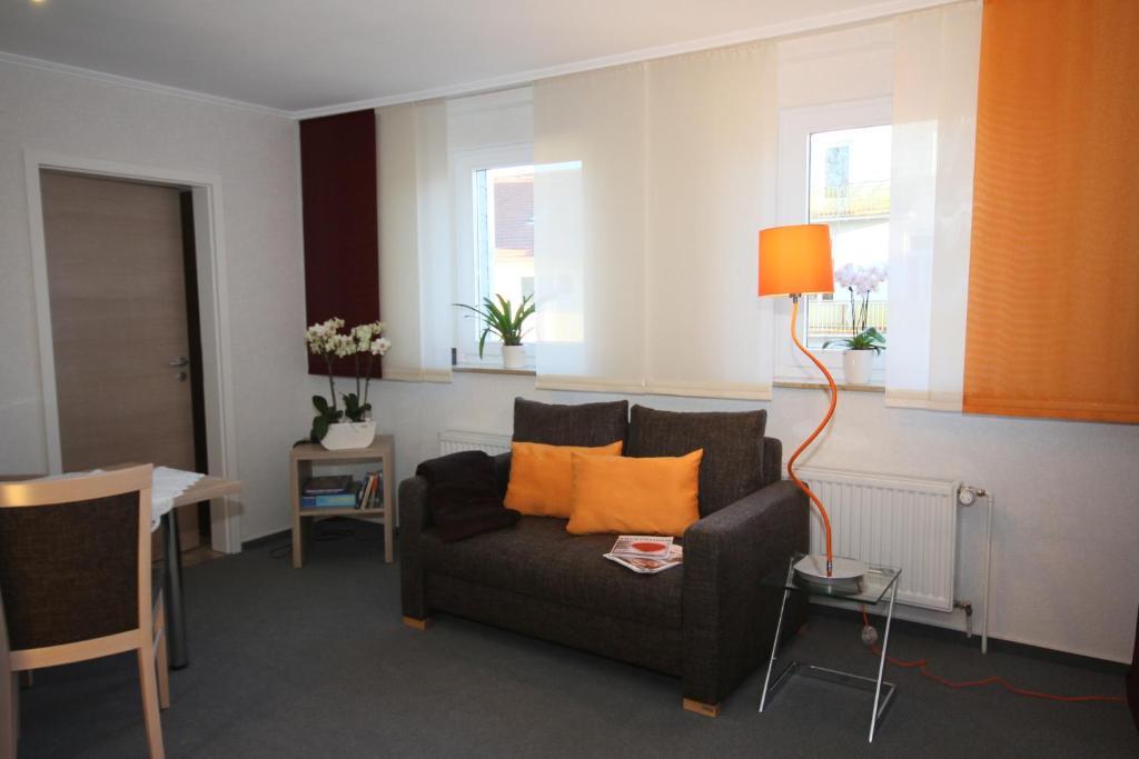 Apartment,109935684:JPEG