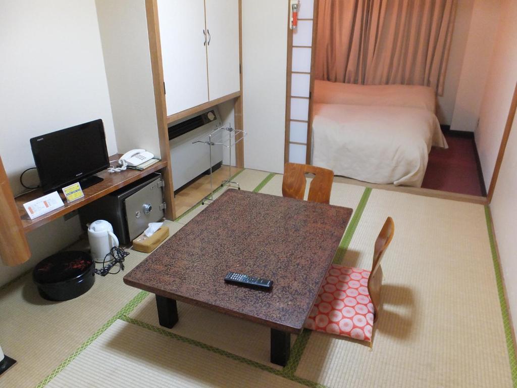 Standard Twin Room with Tatami Area