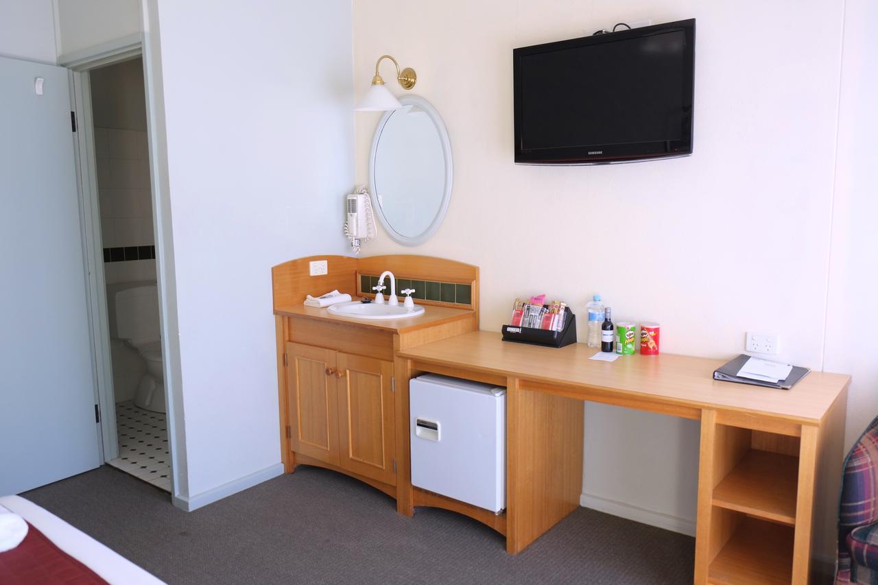 Hotel Riverview Room