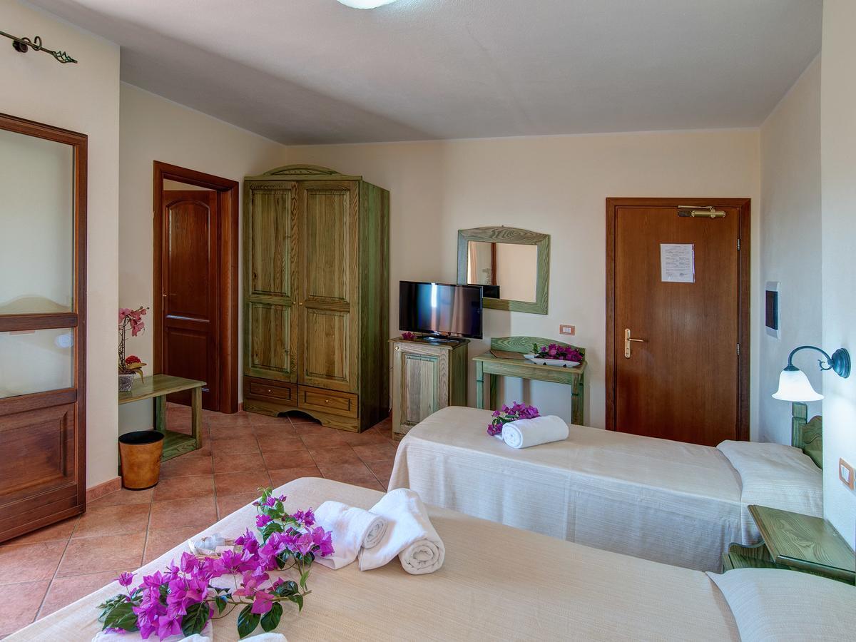 Triple Room with Balcony