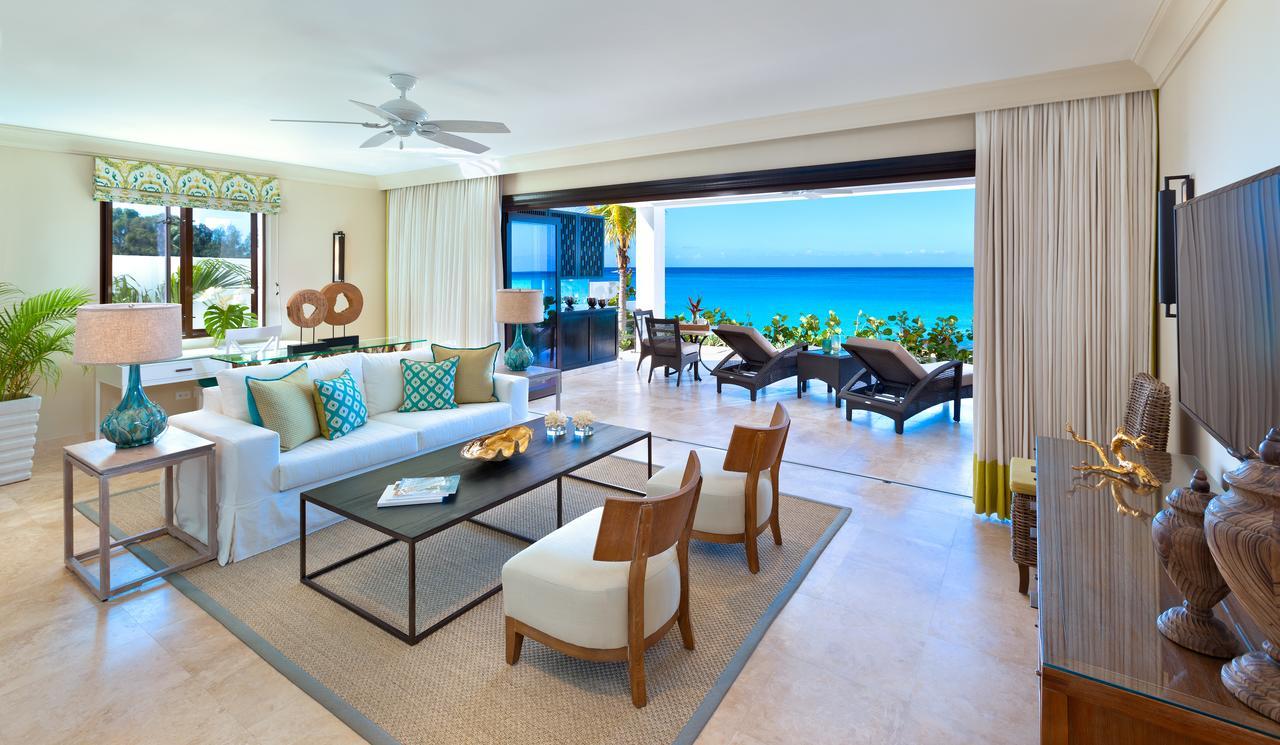 Double or Twin Room with Sea View