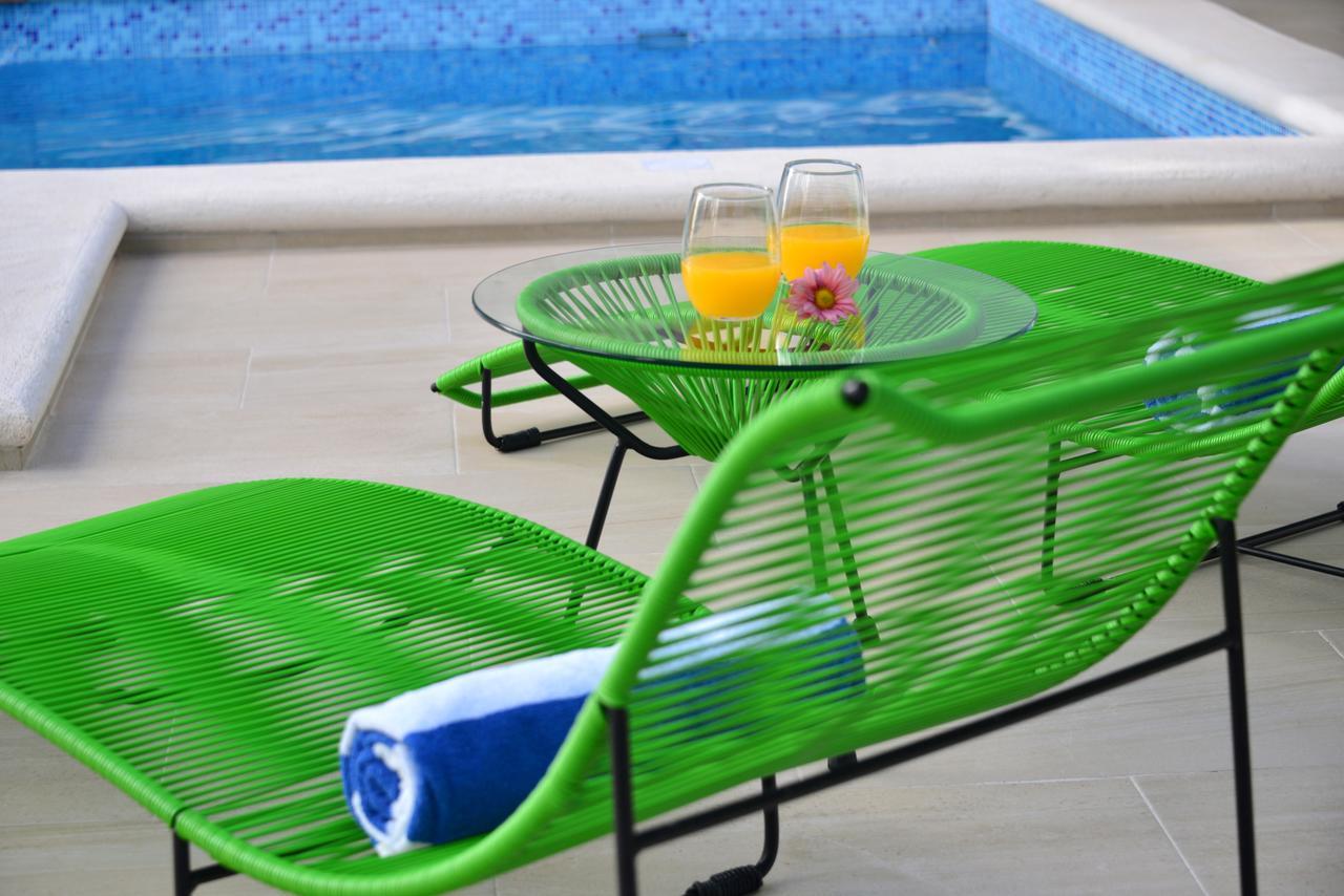 Quarto Grand Deluxe ao Lado da Piscina