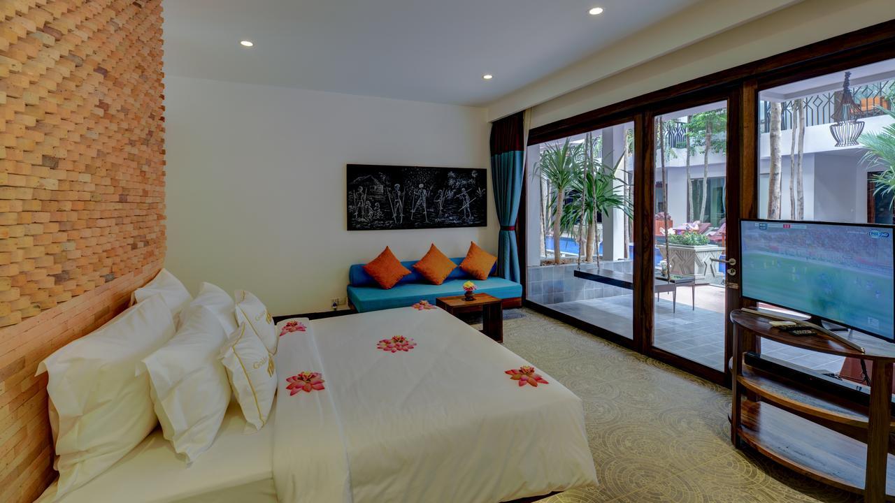 Premier Suite Pool View - Free USD15 Credit Spa,517774803:JPEG