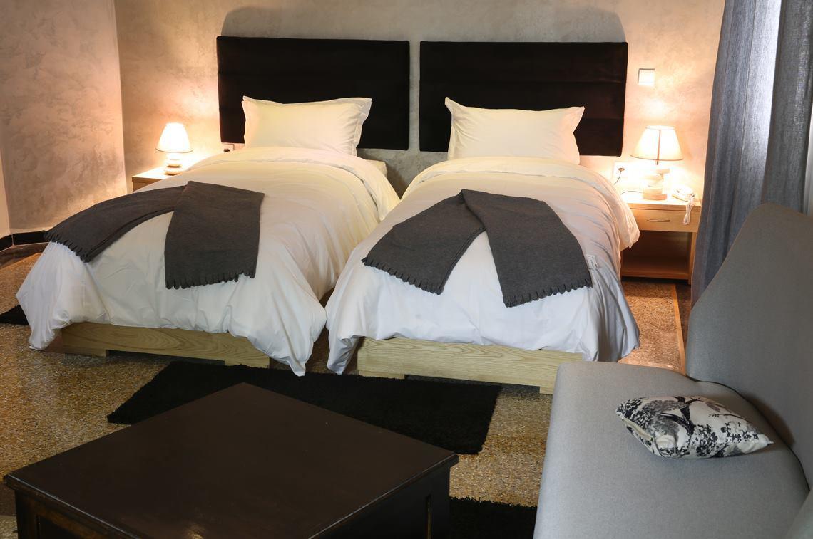 Double Room (2 Adults + 1 Child)