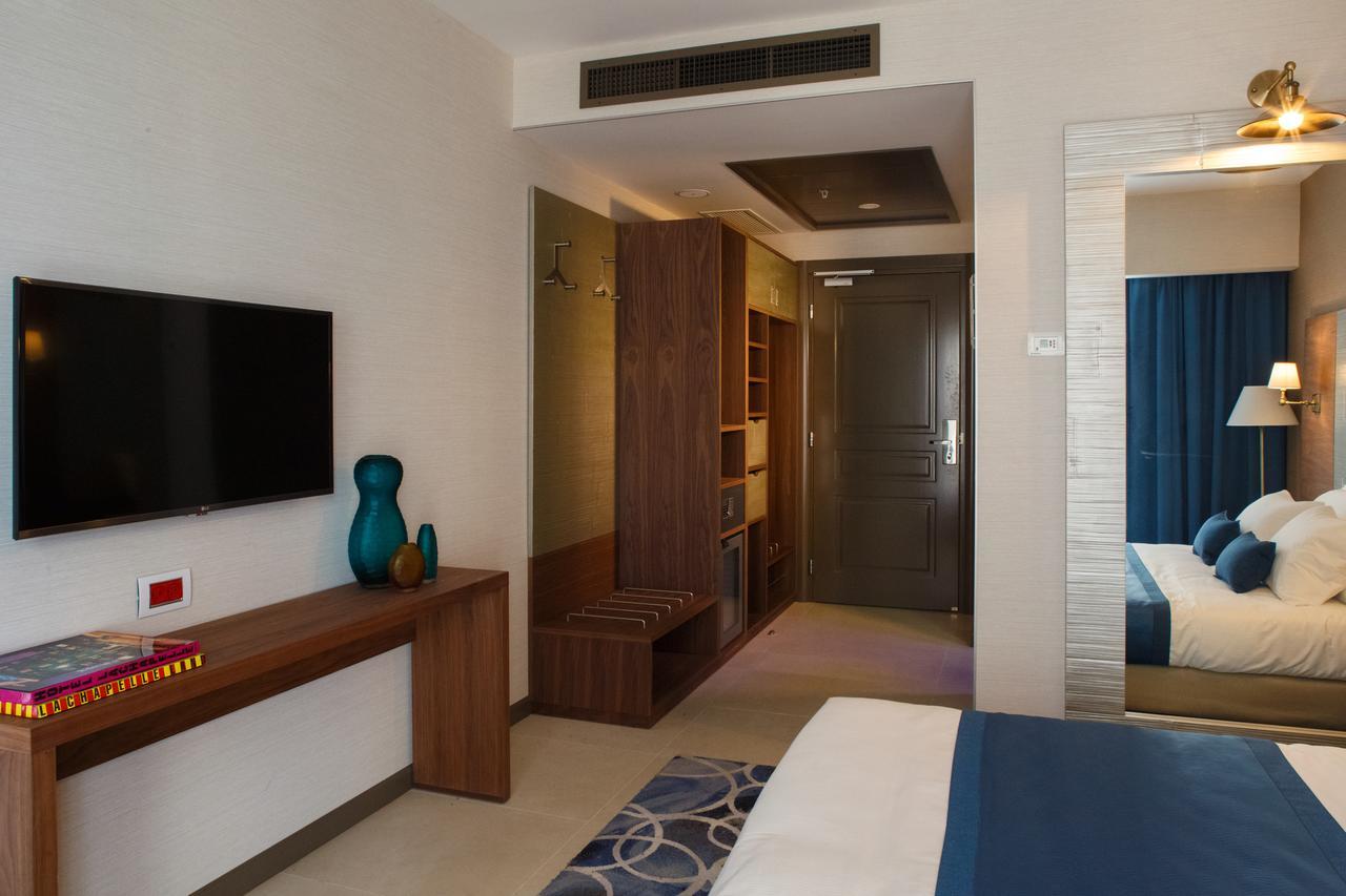 Superior Double or Twin Room with Sea Side View