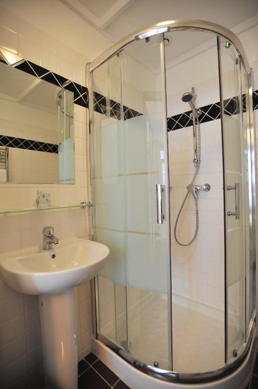 Chambre Double avec Douche
