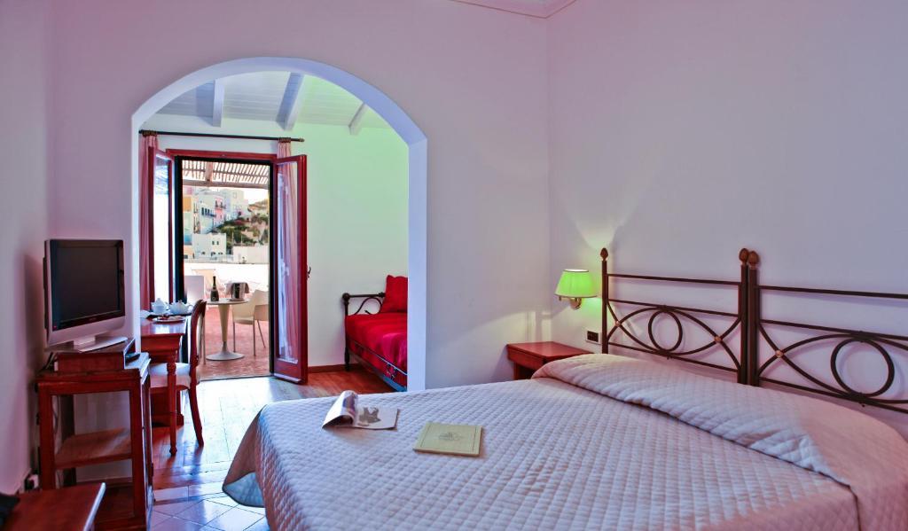 Superior Double Room with Sea View