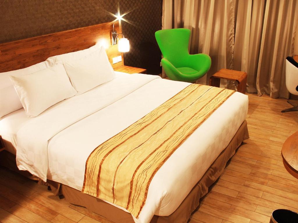 Superior Double Room,57229033:JPEG