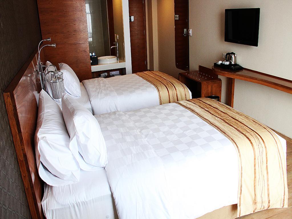 Deluxe Twin Room,52348316:JPEG