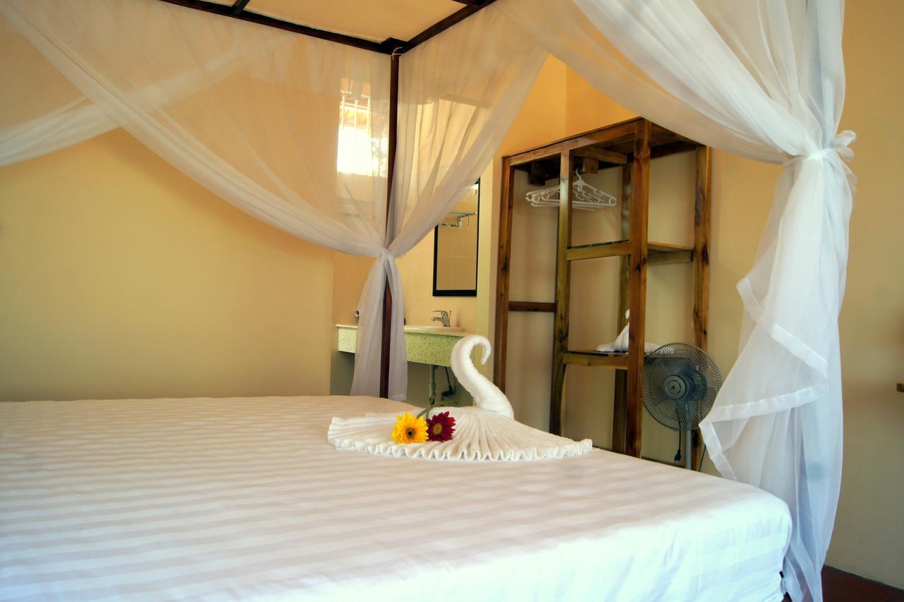 Bungalow - Beach Front