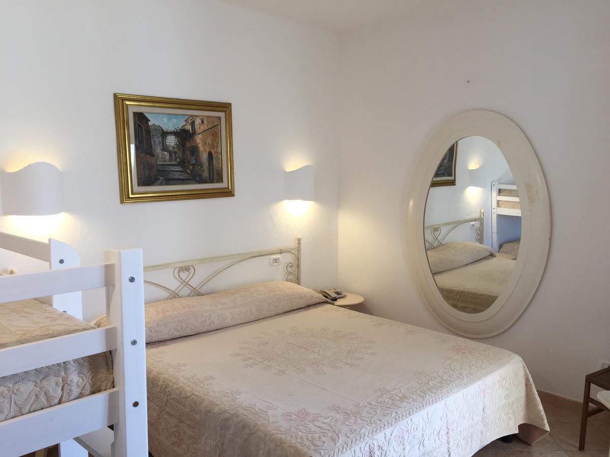 Quadruple Room with Sea View