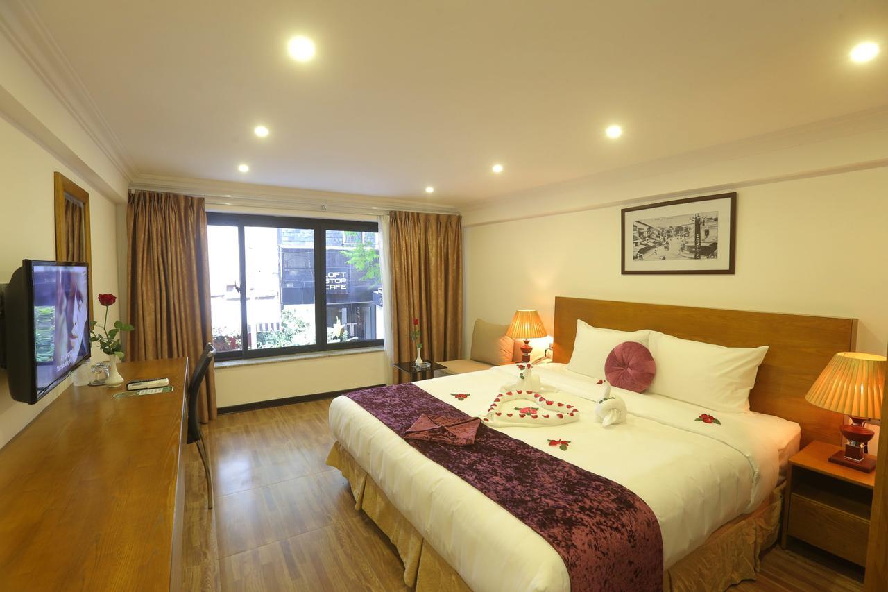 Double or Twin Room with View
