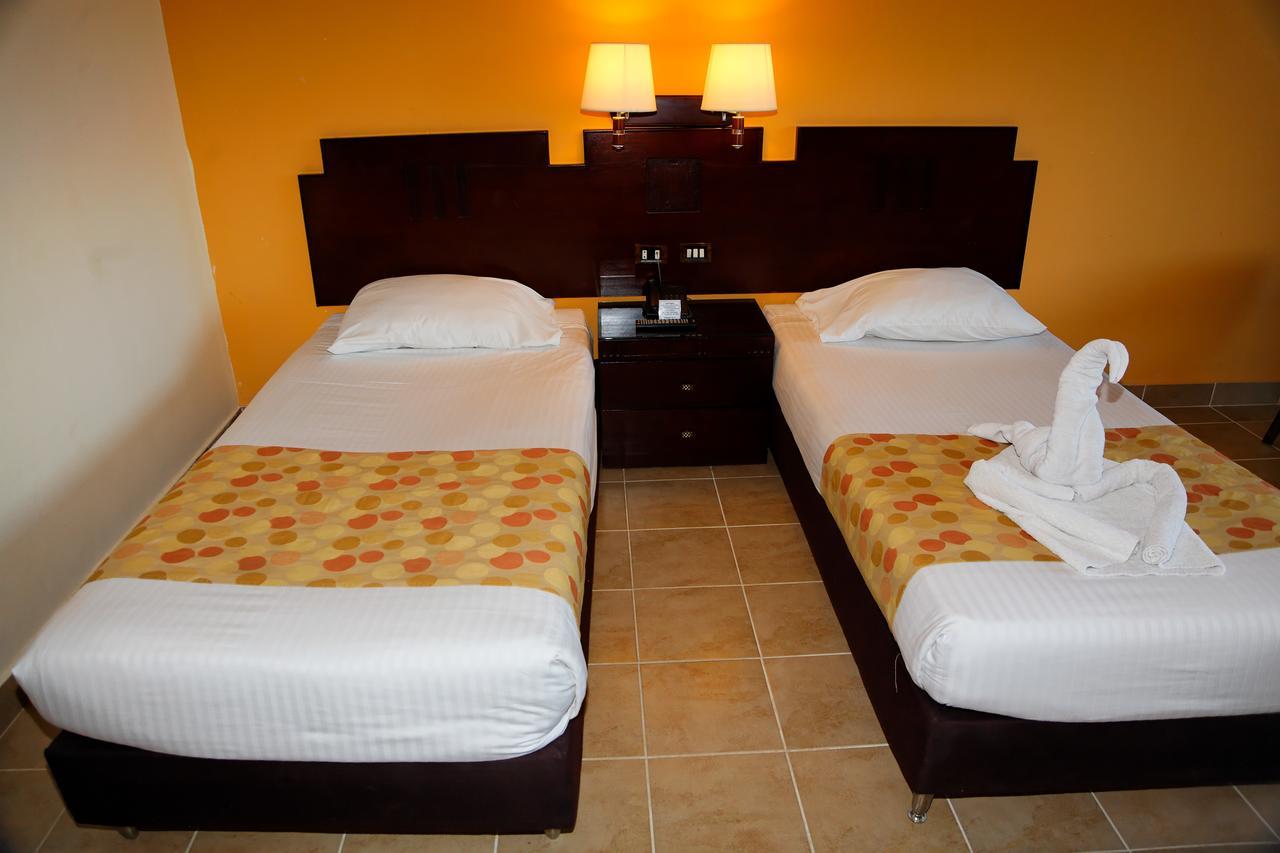 Chambre Double ou Lits Jumeaux avec Vue sur Mer