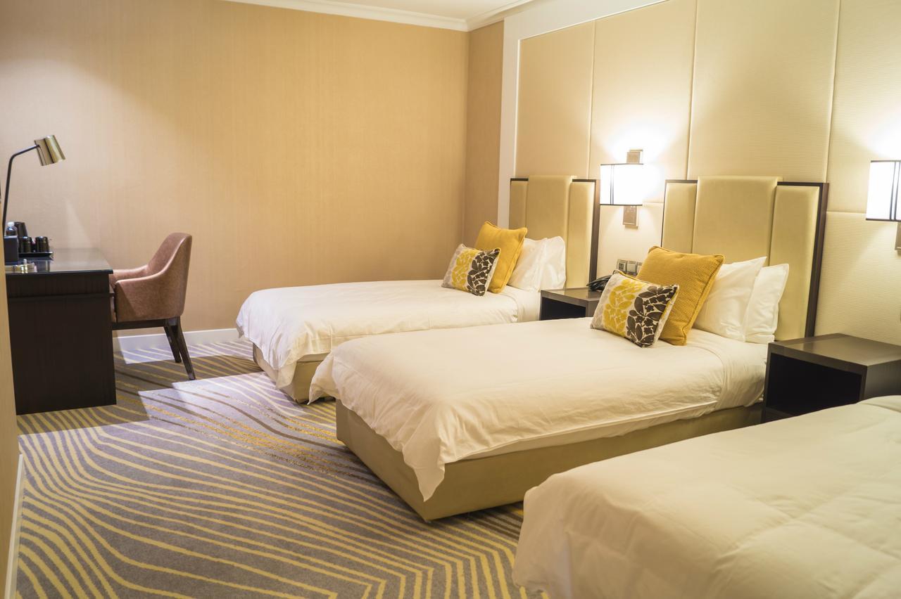 Triple Room 12 Hours Usage