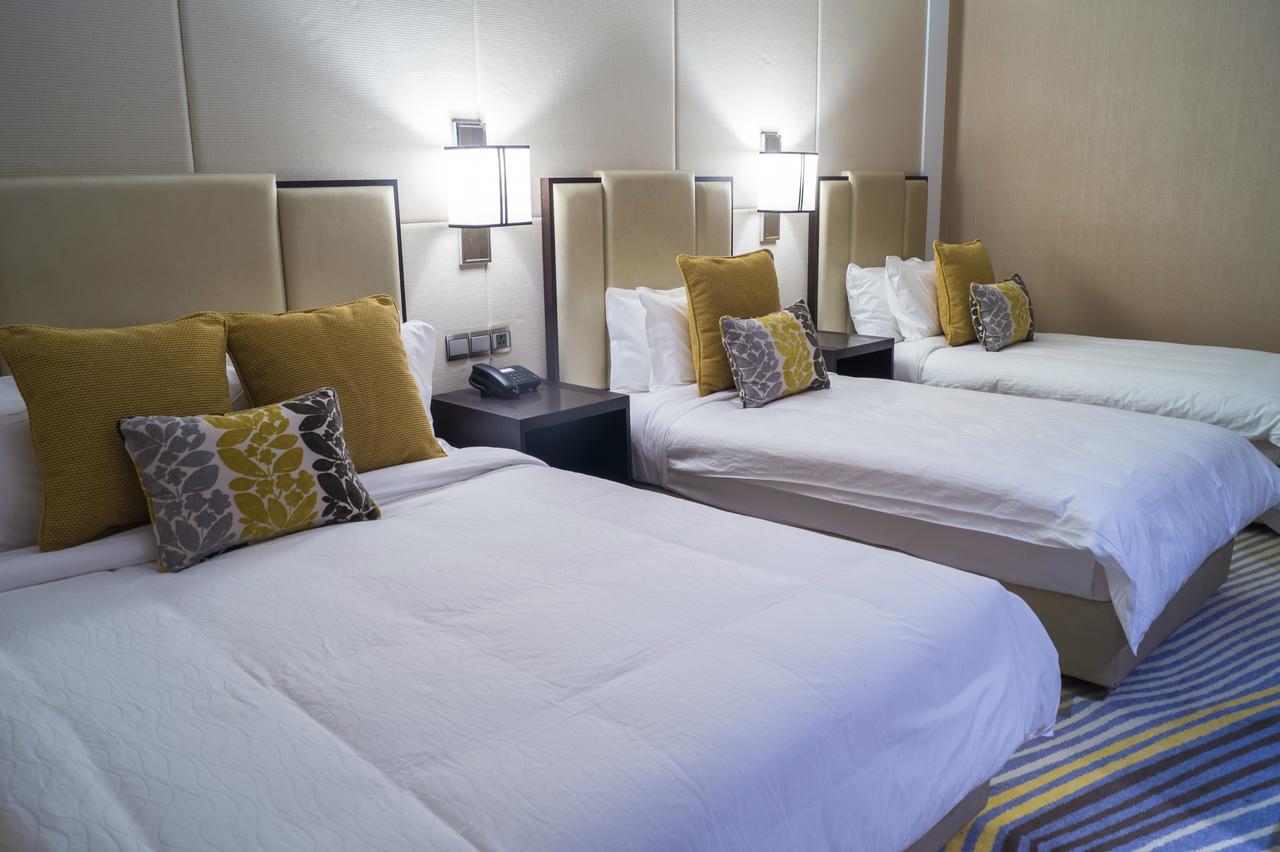Triple Room 12 Hours Usage