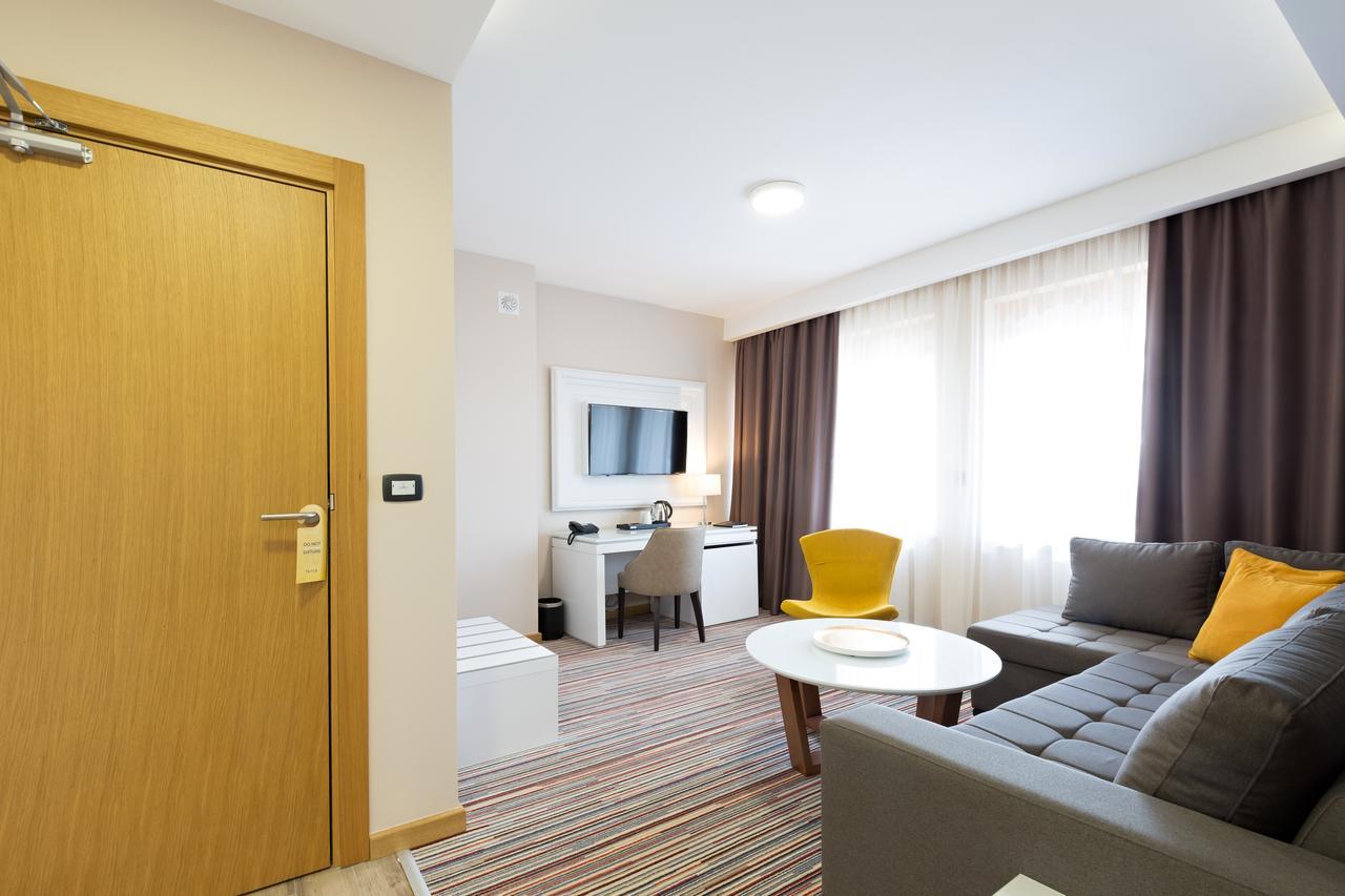 Deluxe Suite mit Balkon