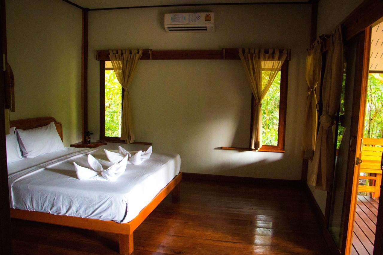 Tree House Garden View With Aircon