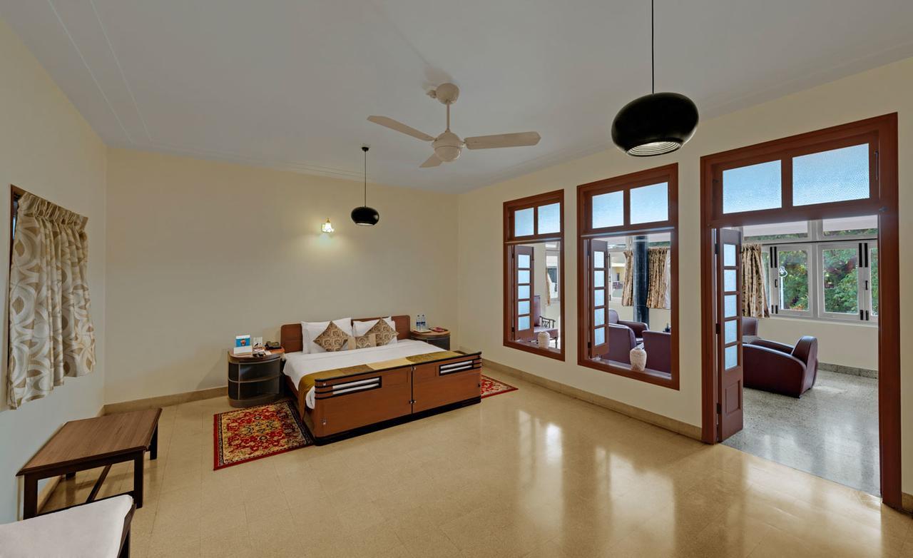 Super Deluxe Double Room