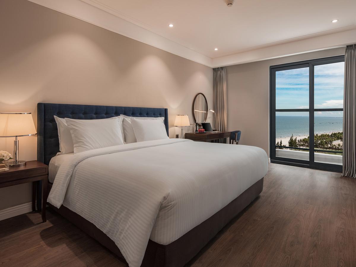 Zen Two-Bedroom Suite with Balcony