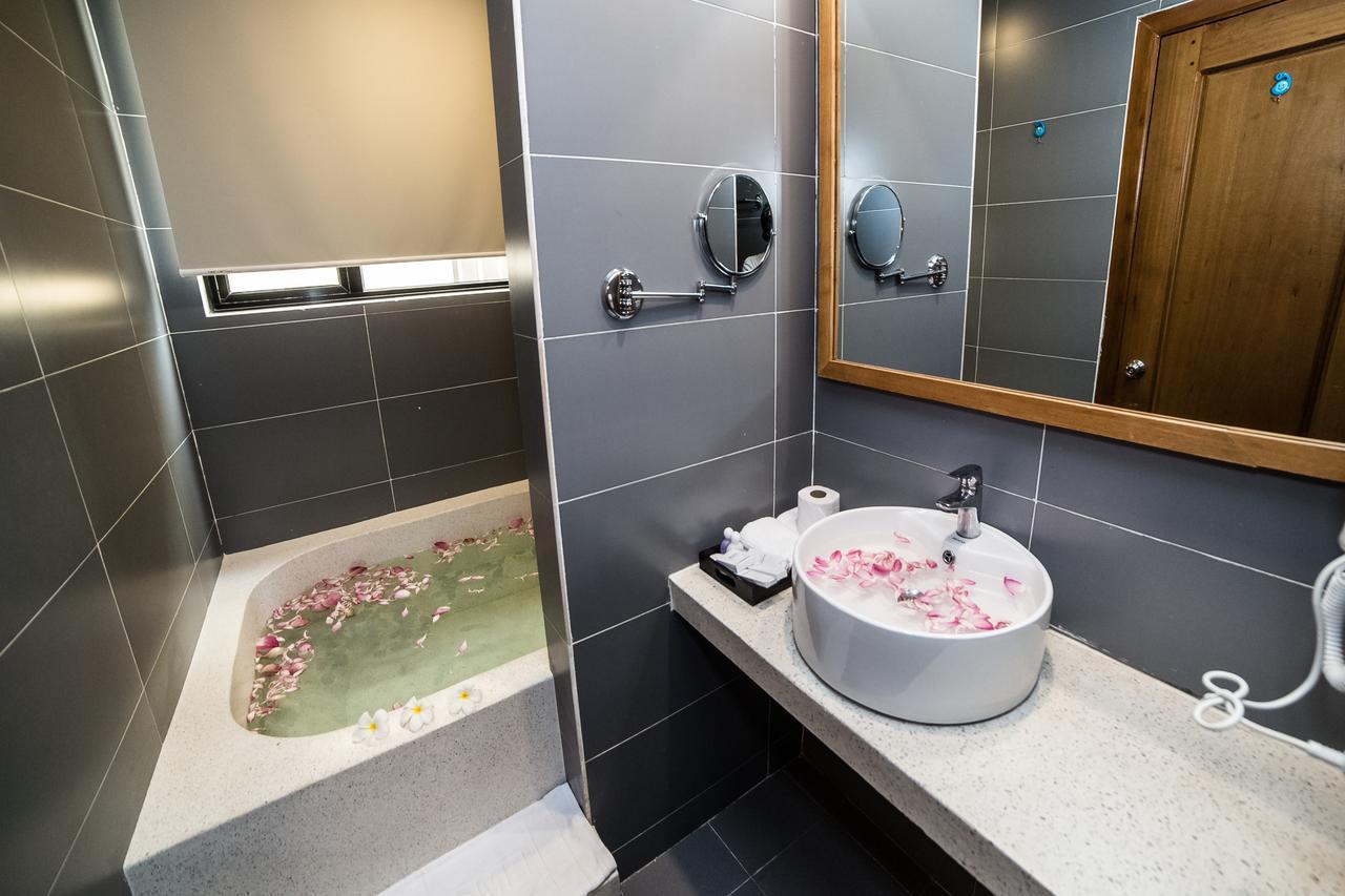 Junior Suite,536062368:JPEG