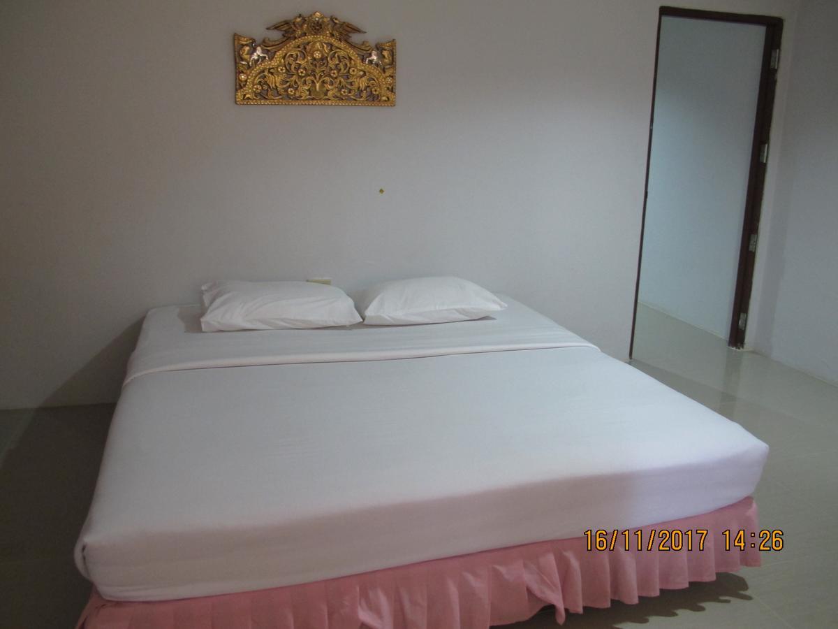 Quadruple Room with Terrace
