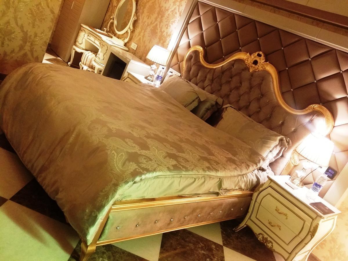 Presidential Suite