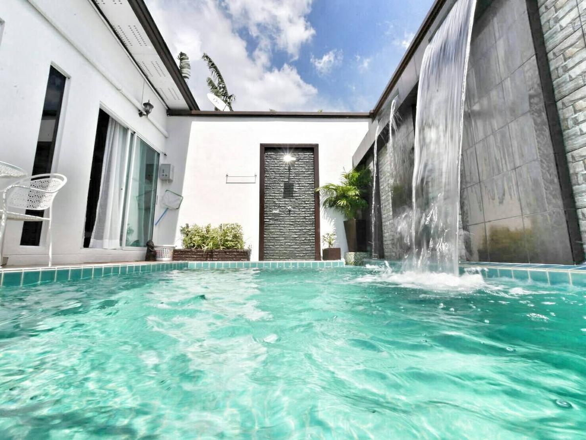 Waterfall Pool Villa