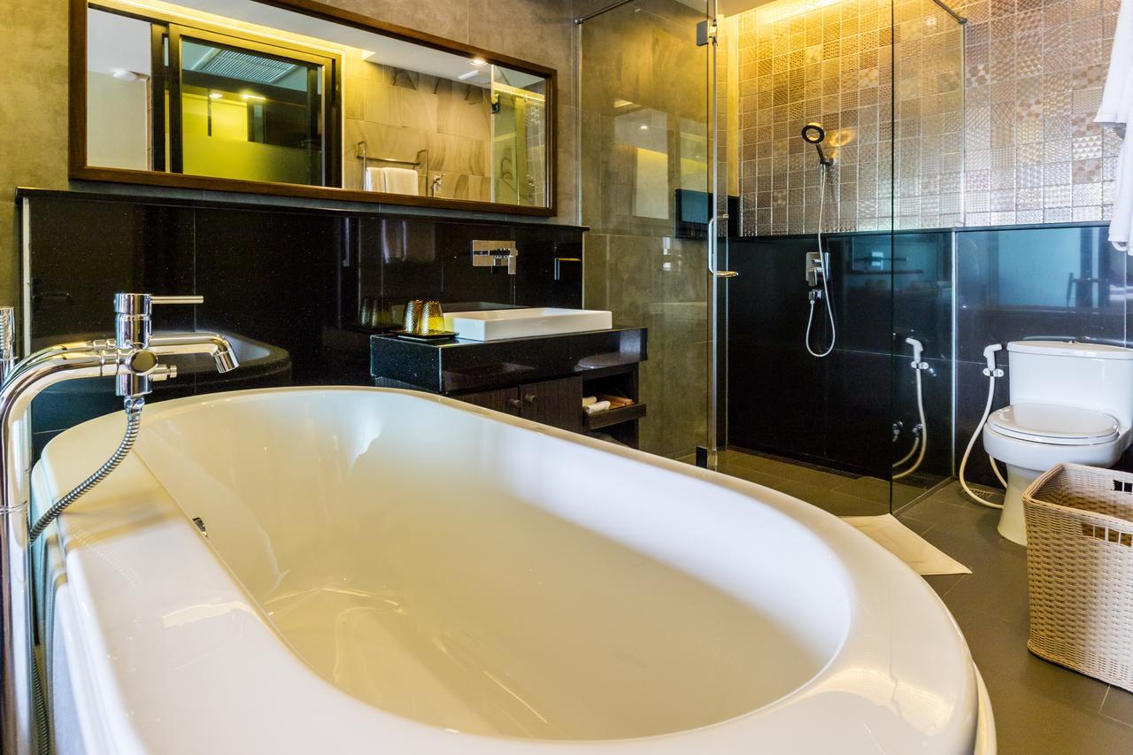 Premium Double or Twin Room Mountain View