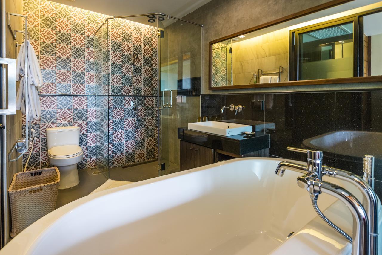 Premium Double or Twin Room Mountain View