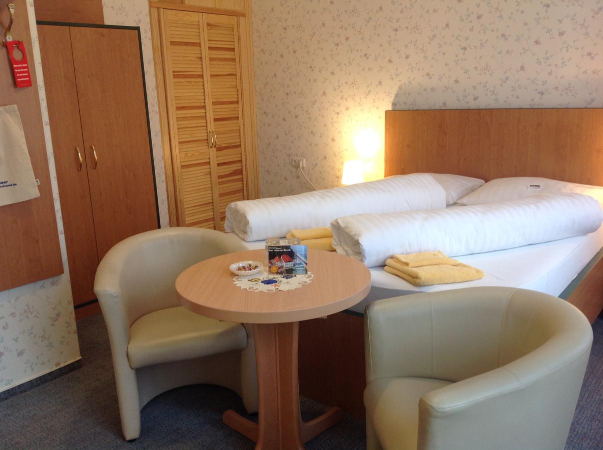 Doppelzimmer mit Wasserbett
