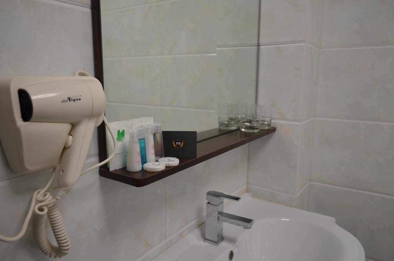 Quarto Triplo Standard