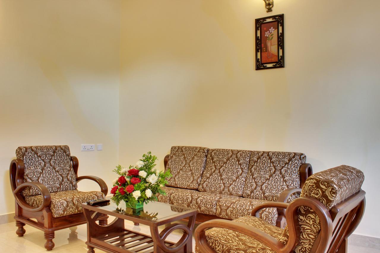 Deluxe Suite with Balcony