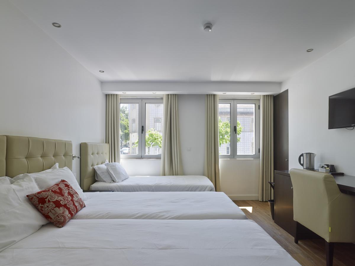 Quarto Triplo sem Cozinha Compacta