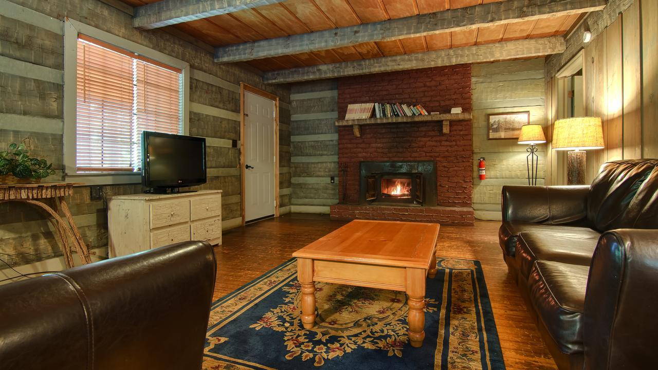Two-Bedroom Log Cabin