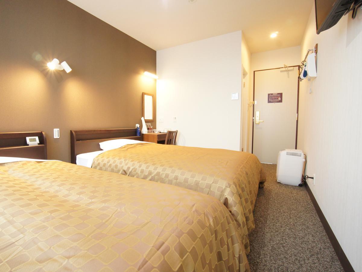 Twin Room A - Non-Smoking