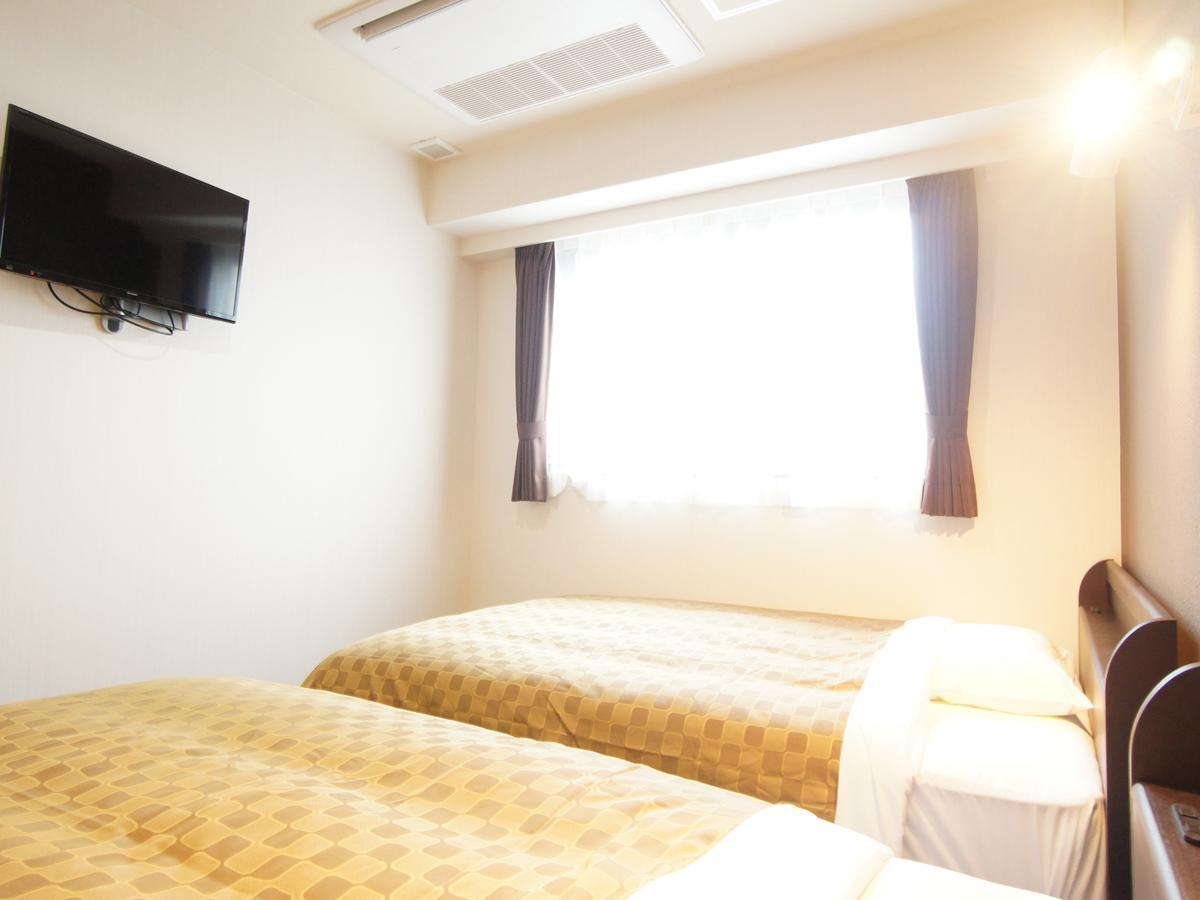 Twin Room C - Non-Smoking