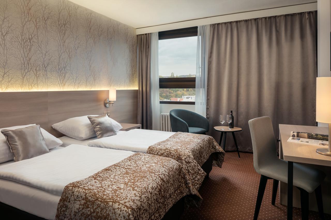 Double or Twin Room,189333734:JPEG