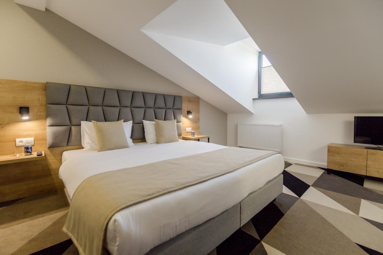 Double or Twin Room - Attic