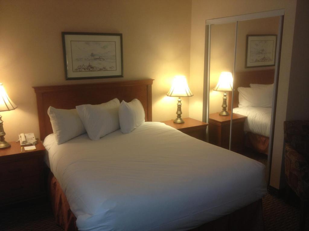 Chambre Lit Queen-Size - Non-Fumeurs