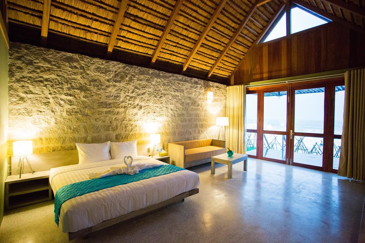Bungalow - Ocean Front