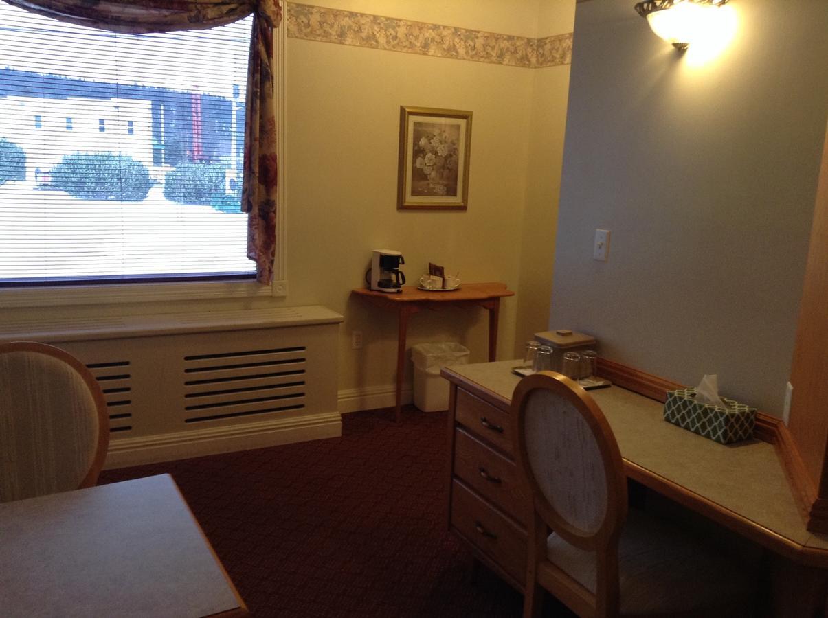 Double Room with Two Queen Beds
